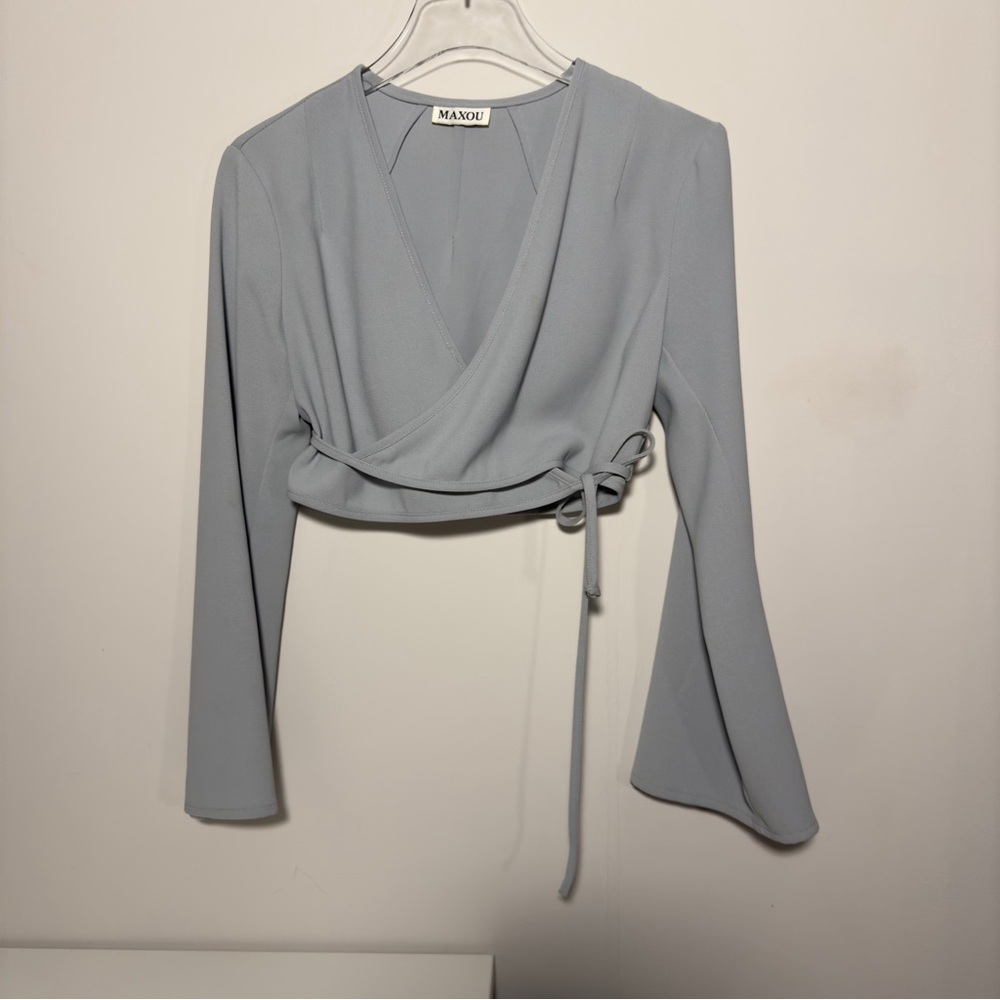 Maxou Light Blue/Gray Tones Top Long Sleeve Crop Top Women’s